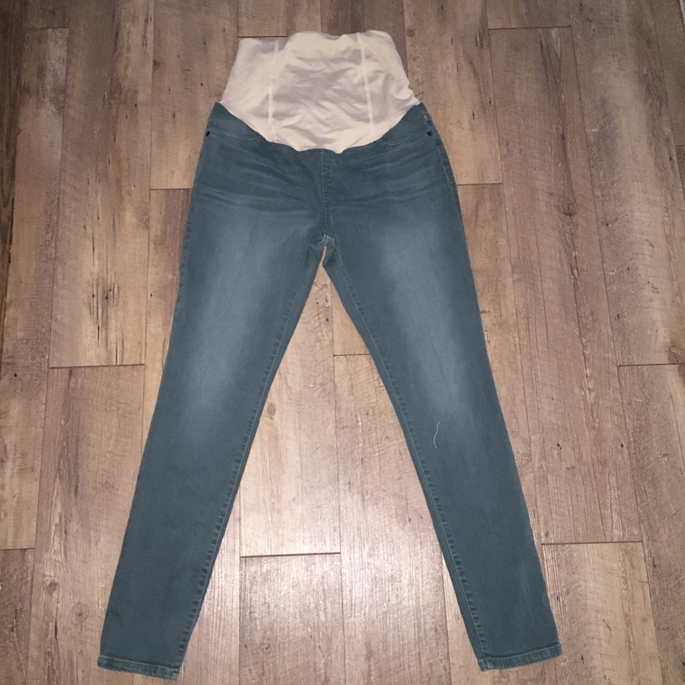 Maternity jeans